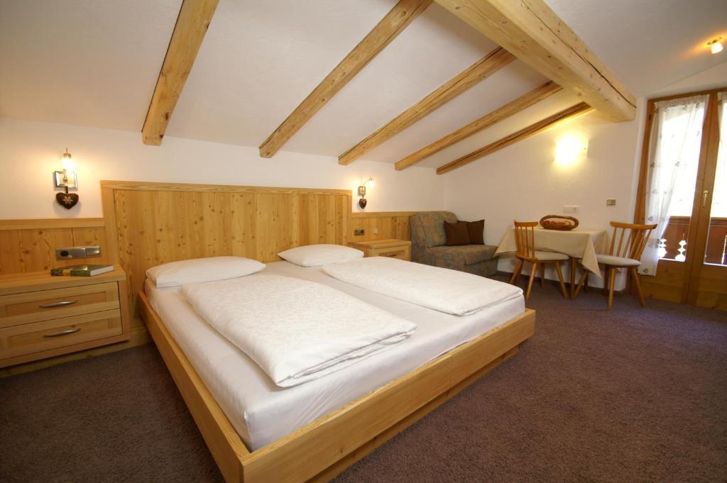 Garni Tofana Hotel Corvara In Badia Bilik gambar