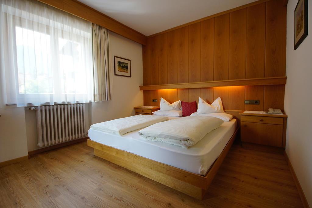 Garni Tofana Hotel Corvara In Badia Luaran gambar