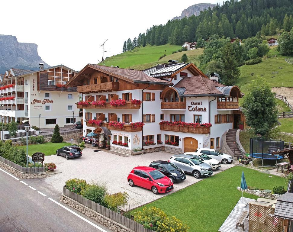 Garni Tofana Hotel Corvara In Badia Luaran gambar