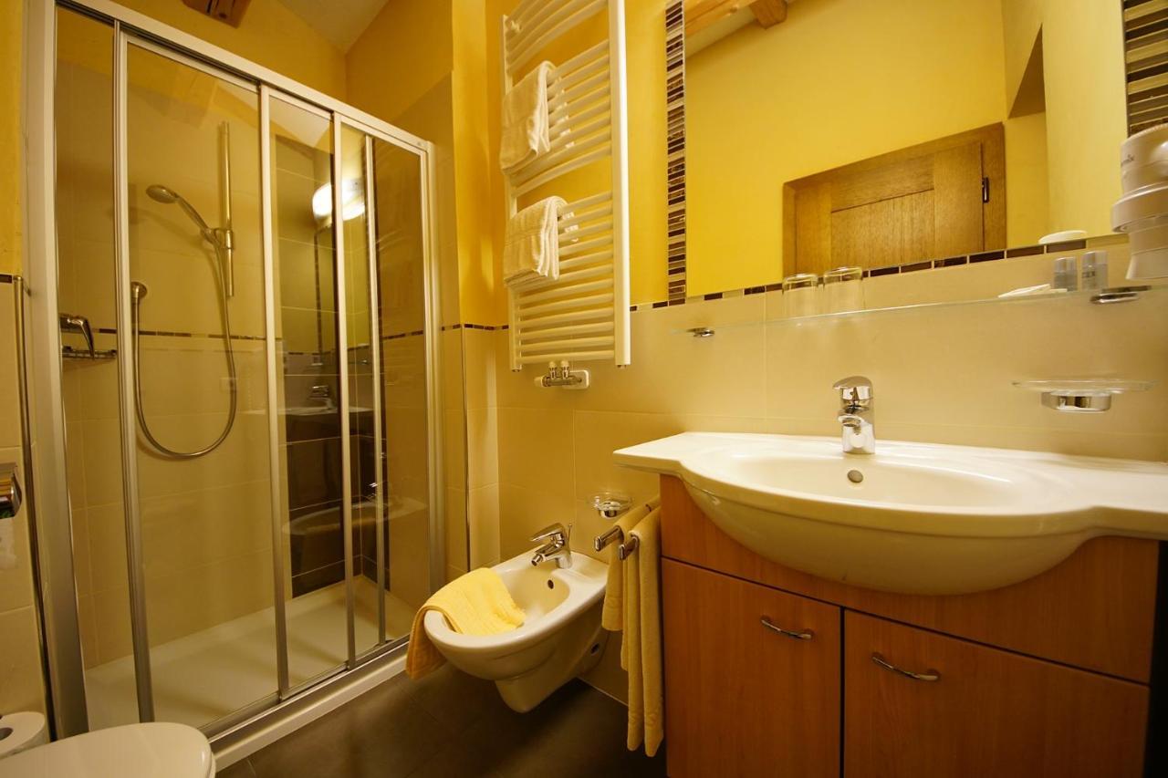 Garni Tofana Hotel Corvara In Badia Luaran gambar